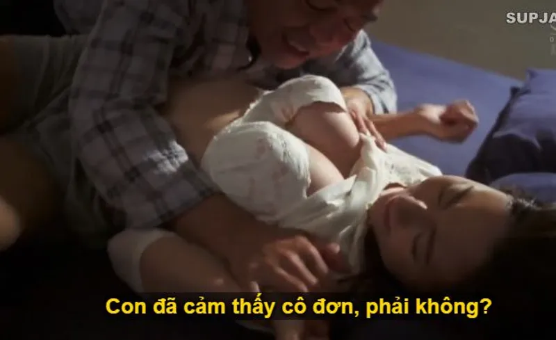 Thấy con trai mãi mê công việc để người yêu của con trai cô đơn, bố chồng yêu làm liều đè trả bài con dâu